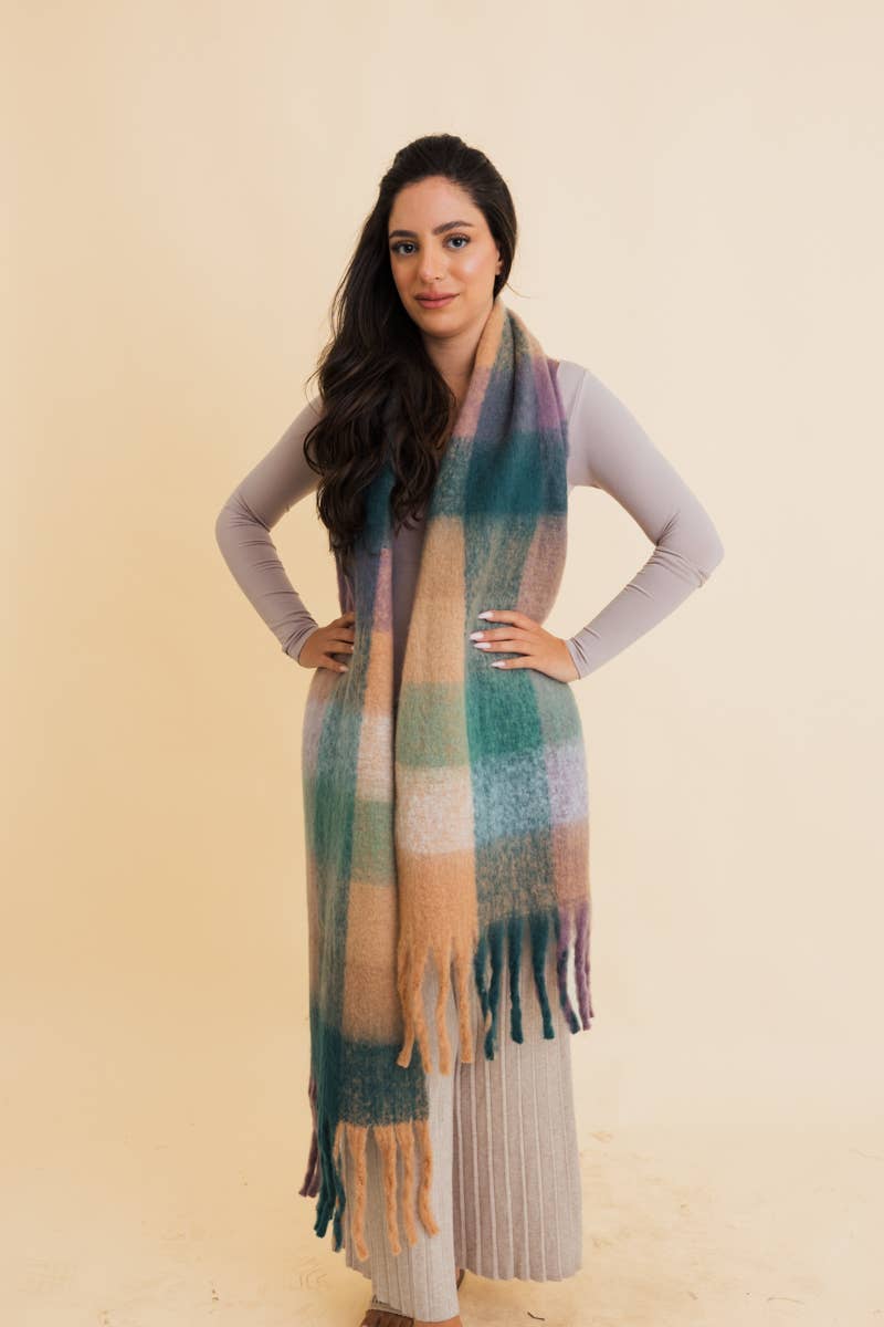 Cozy Oversized Fringe Scarf - Hyperbole