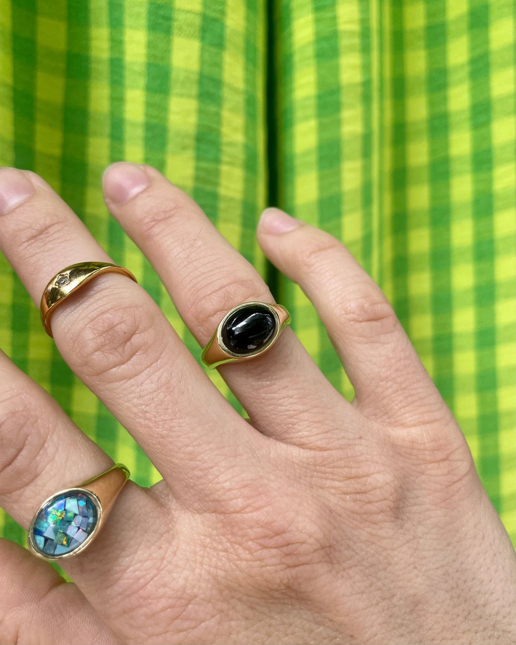 Black Onyx Signet Ring - Podobena - Hyperbole