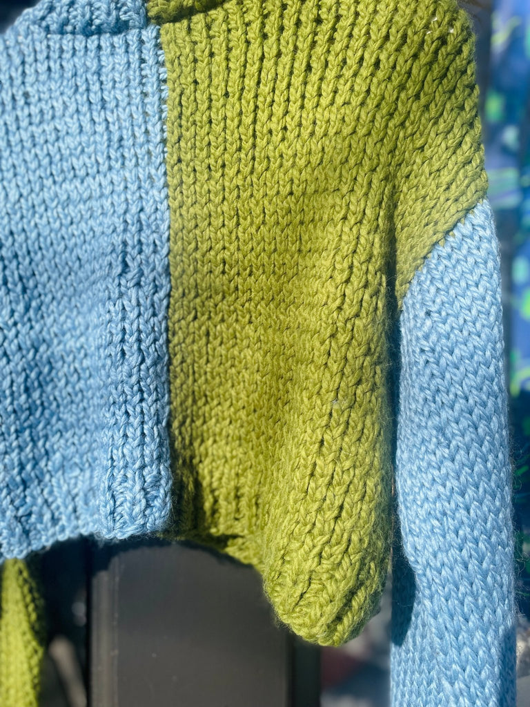 Color block sweater - green & blue - Hyperbole