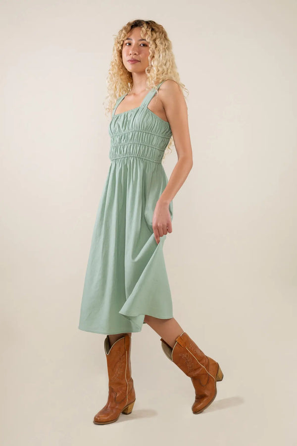 Isobel Linen Blend Dress (Small-3X) - Hyperbole